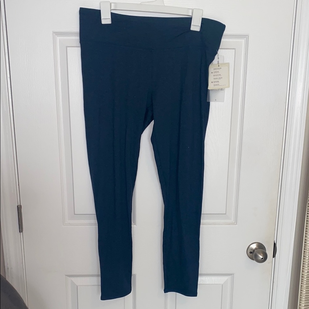 Women's Navy Leggings